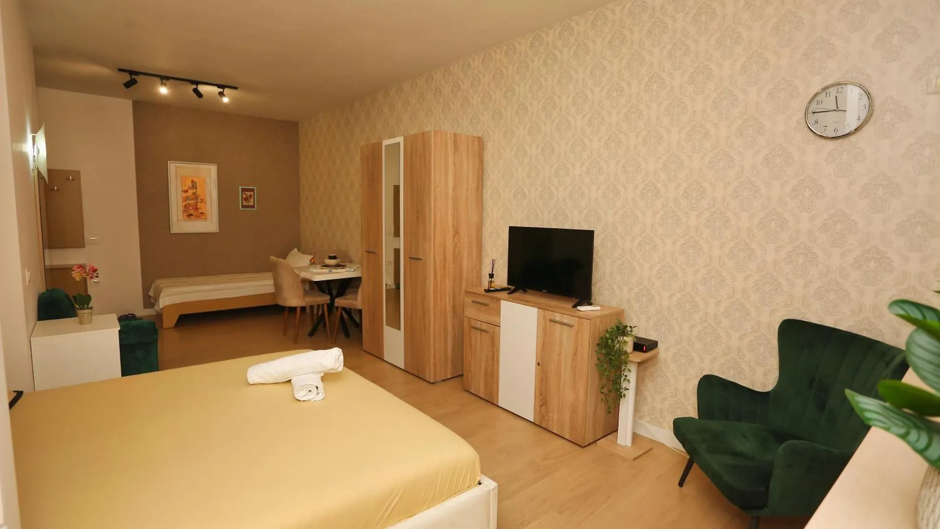 Cozy Apartment Near Square 21 Tirana 0*,  Albanië